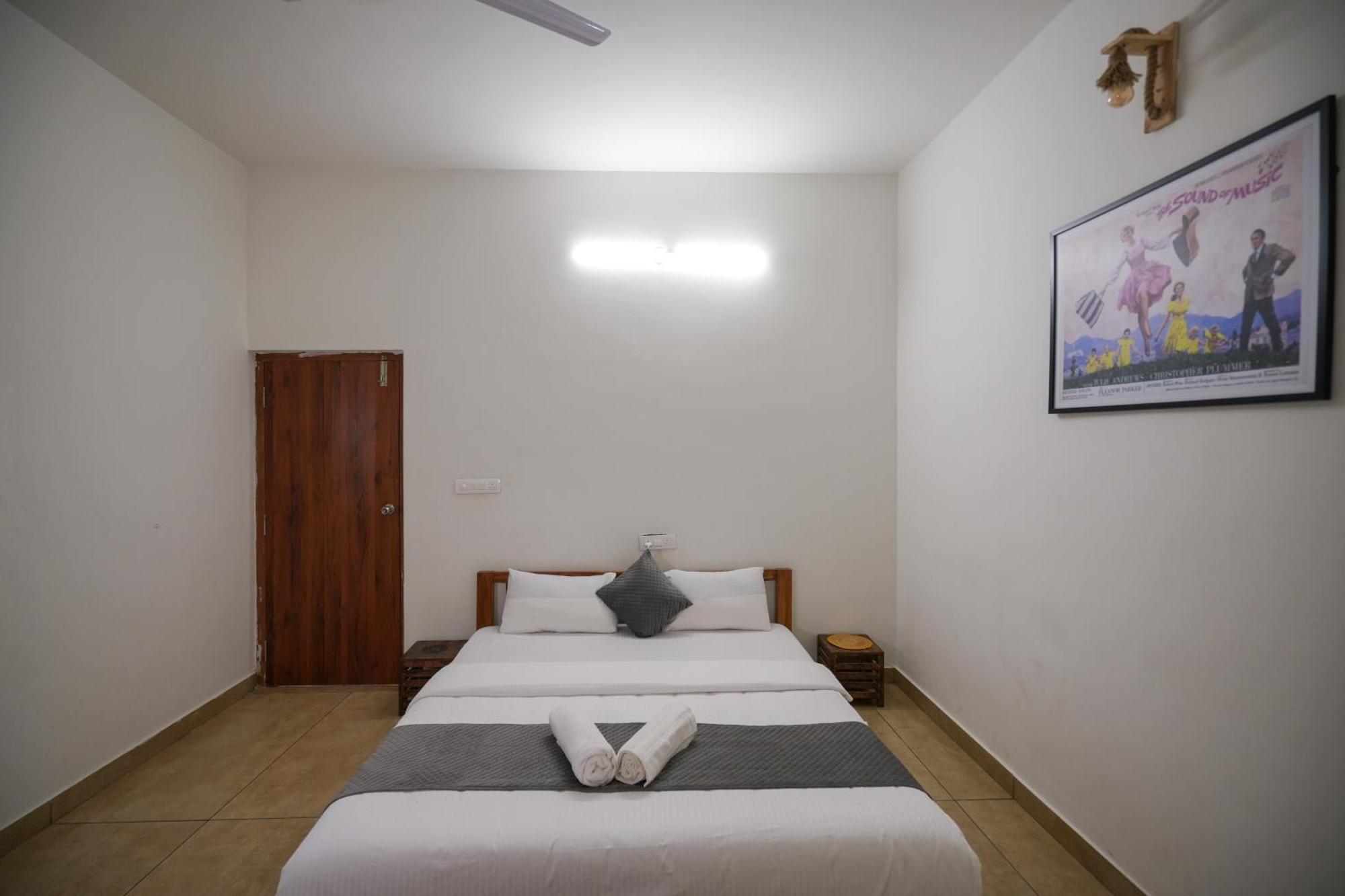 Happy Retreats - Kai Hotell Chik Ballāpur Eksteriør bilde